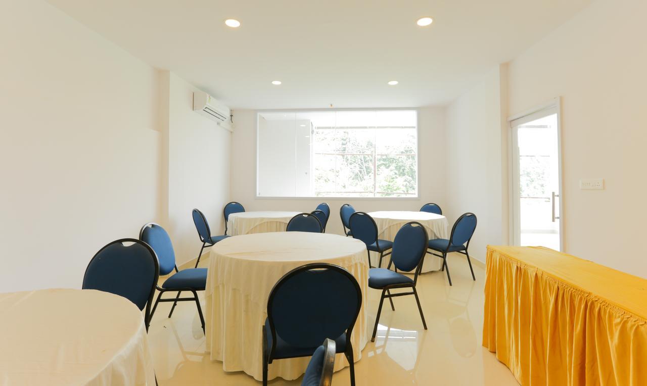 Heaven Gardens Kochi Exterior foto