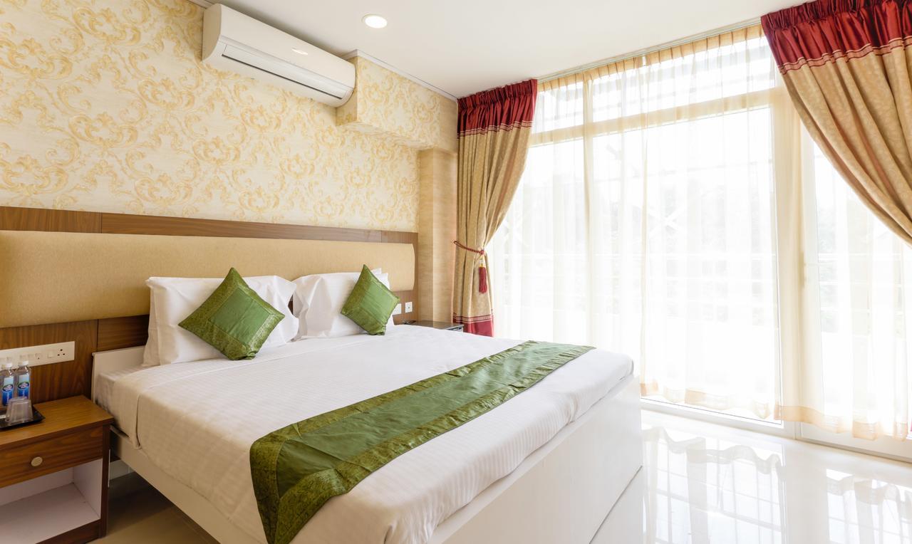 Heaven Gardens Kochi Exterior foto